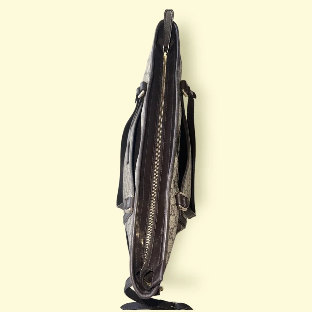 GUCCI ORIGINAL GG SUPREME CANVAS ZIP POCKET LARGE TOTE - Picture 6 of 6